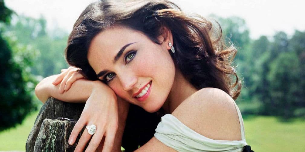 9. Jennifer Connelly: Realizó sus estudios en Stanford y Yale. También domina dos idiomas.