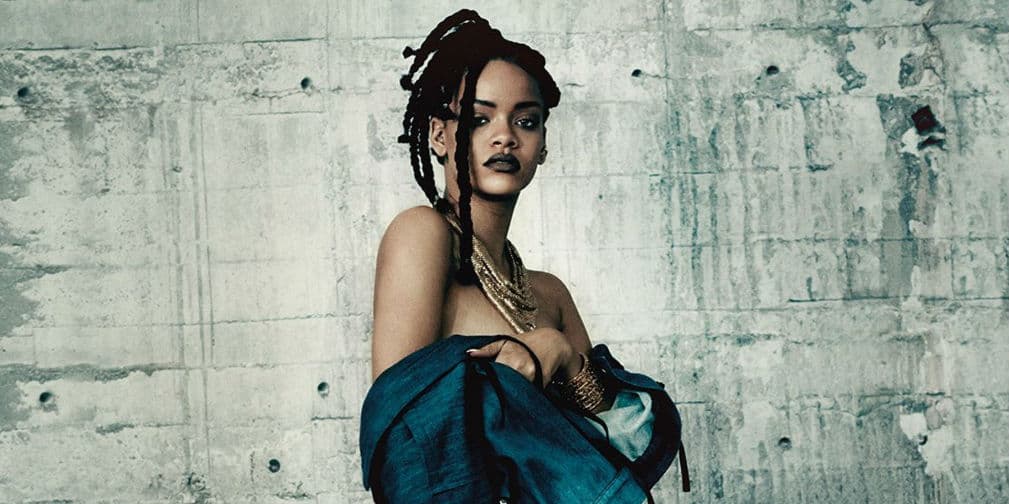 5. Rihanna: No le ha ido muy bien, recordemos la golpiza que le propinó Chris Brown. Ha salido con Drake y Leo DiCaprio también.