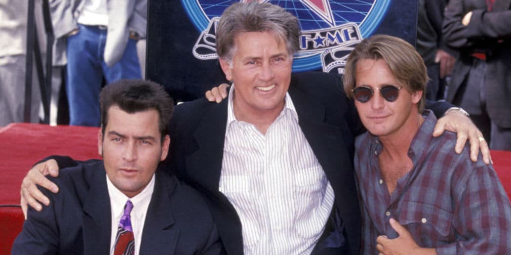 Martin Sheen dijo que el alcoholismo de Charlie Sheen era tan fuerte enfermedad como un cáncer. ¡Zaz!