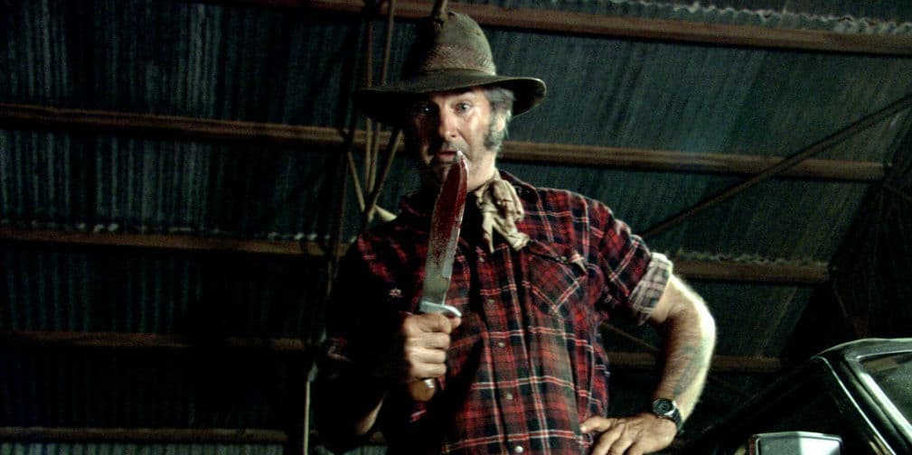 10. Wolf Creek (2005): Inspirada en crímenes reales ocurridos en Australia, como los backpacker murders en los 90.