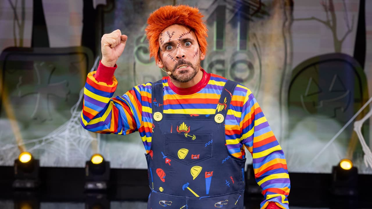 Ricardo Margaleff en el especial de Halloween de Me Caigo de Risa 11