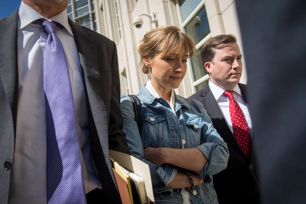 Allison Mack, actriz de Smallville, pide perdón a las víctimas de la secta NXIVM