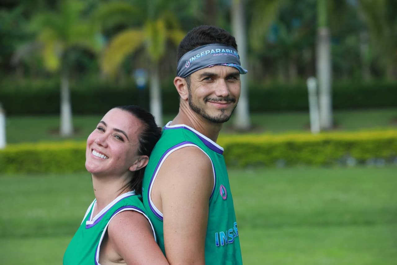 Mariazel y Adrián en Inseparables, amor al límite