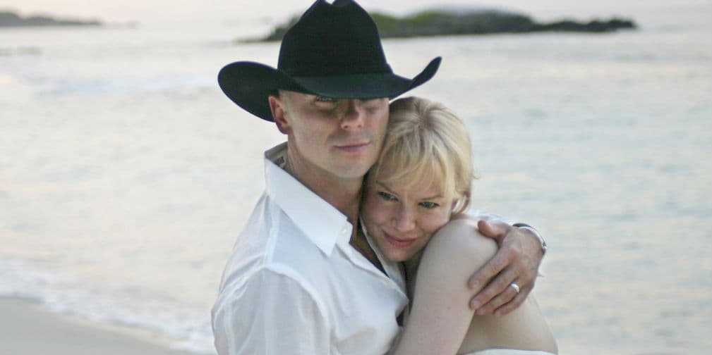 7. Renée Zellweger y Kenny Chesney: La rubia y el cantante de música country duraron 4 meses.