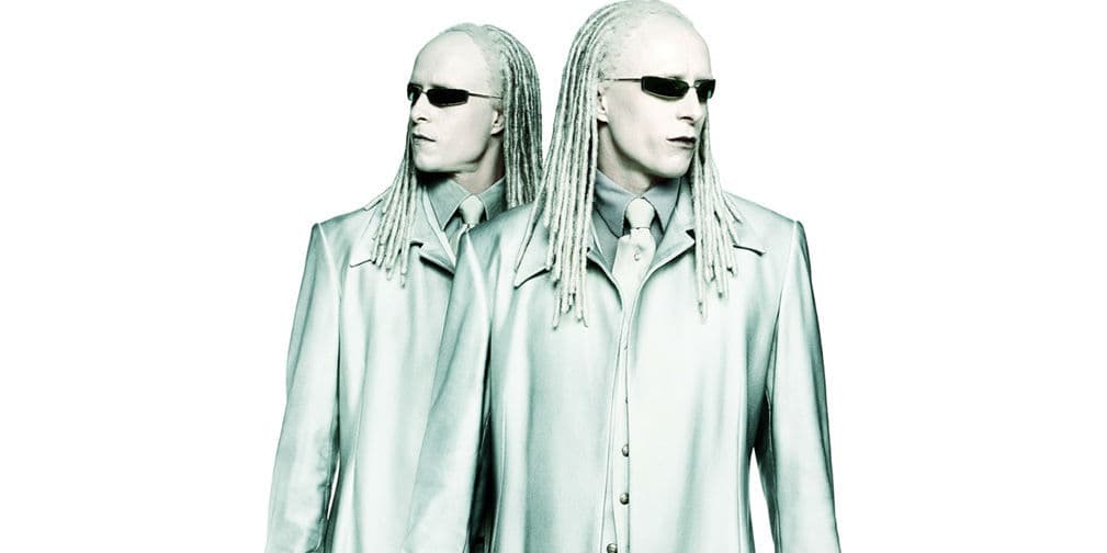 10. Gemelos de Matrix: Tal vez no son lo gemelos más recordados, pero llenaron de acción la secuela Reloaded.
