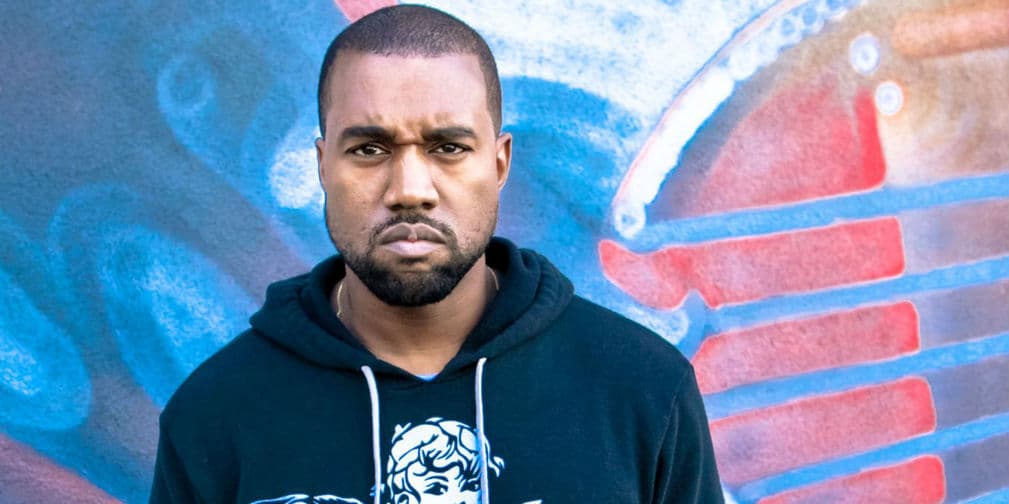 3. Kanye West: Admitió en un concierto que vendió su alma al Diablo, aunque aseguró que no valió la pena.