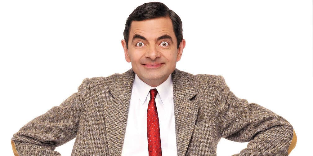 3. Rowan Atkinson: Actor británico, conocido por interpretar los personajes de Mr. Bean y Johnny English.