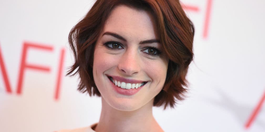 9. Anne Hathaway: La actriz ha sido acusada de ser arrogante, de hecho llama a sus detractores Hathahaters.