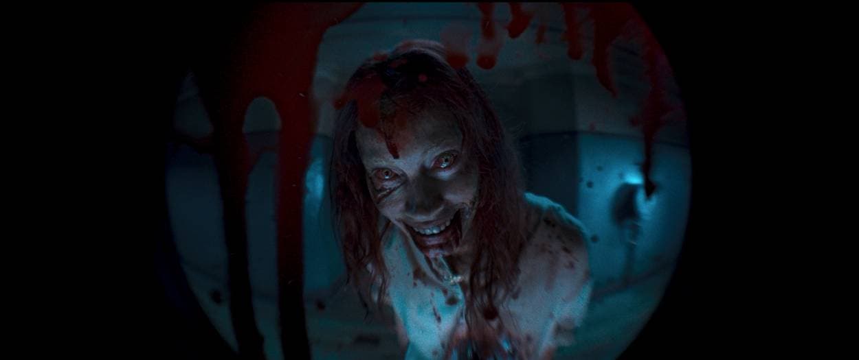 Presentan la primera imagen oficial de 'Evil Dead: El Despertar'.