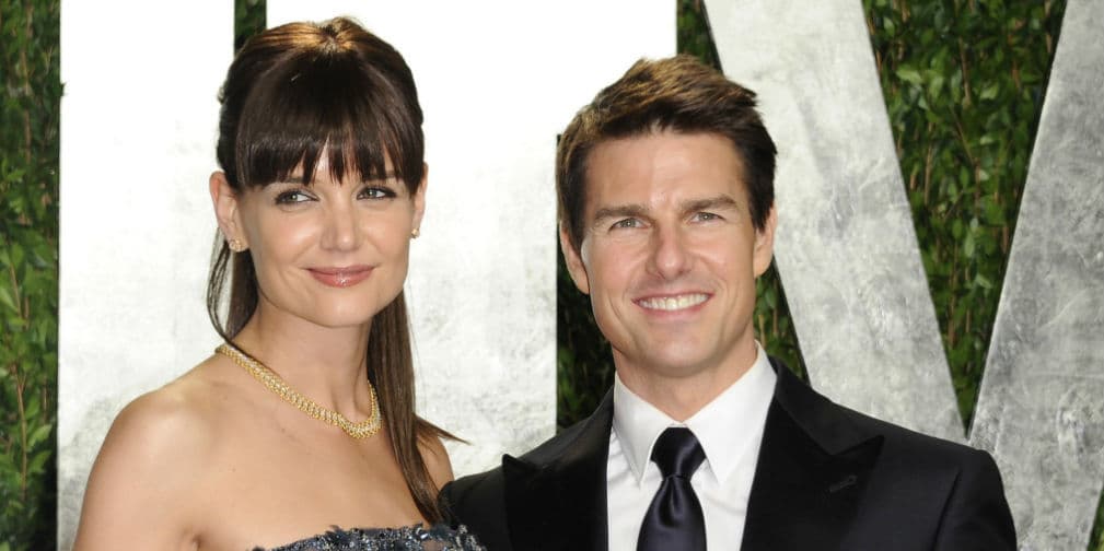 7. Tom Cruise y Katie Holmes: Como regalo de bodas, él le regaló un jet valuado en 20 millones de dólares.