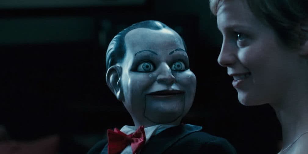 De los creadores de Saw, el muñeco en Dead Silence sin duda provoca más pesadillas que ternura.