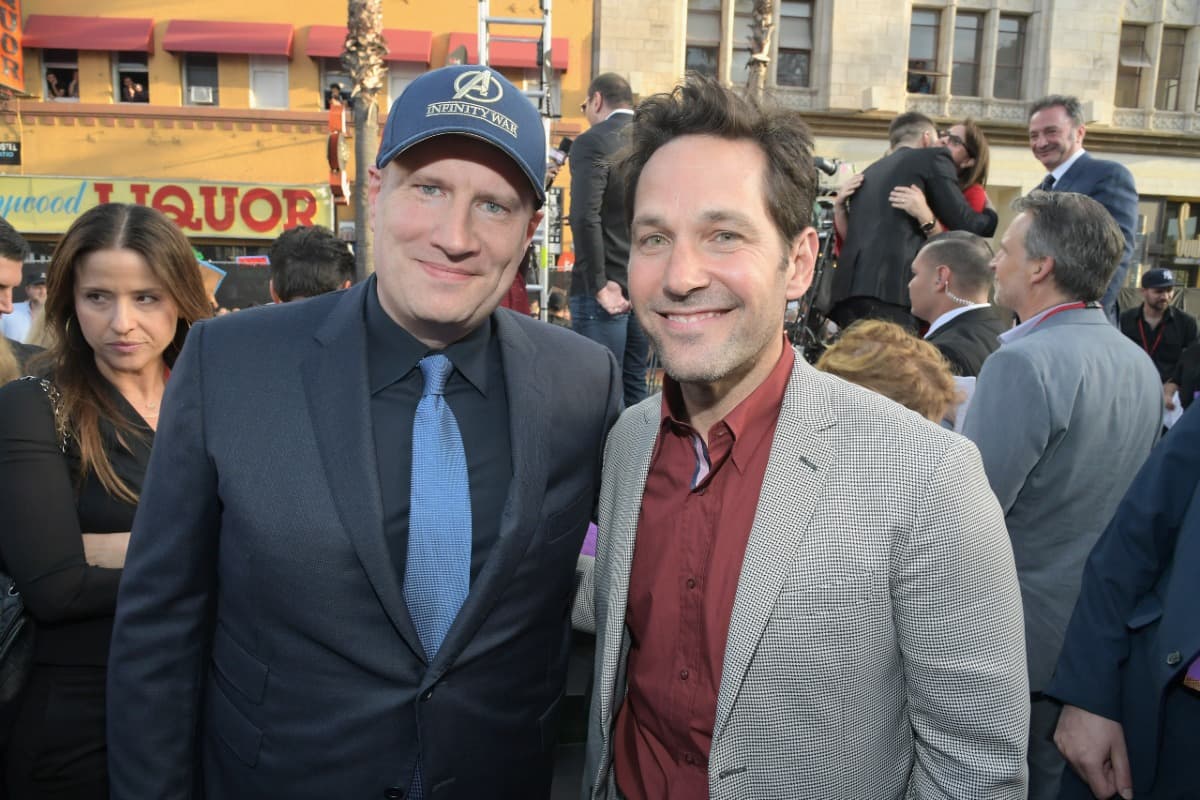 Kevin Feige y Paul Rudd en la premiere de 'Avengers: Infinity War' (2018)