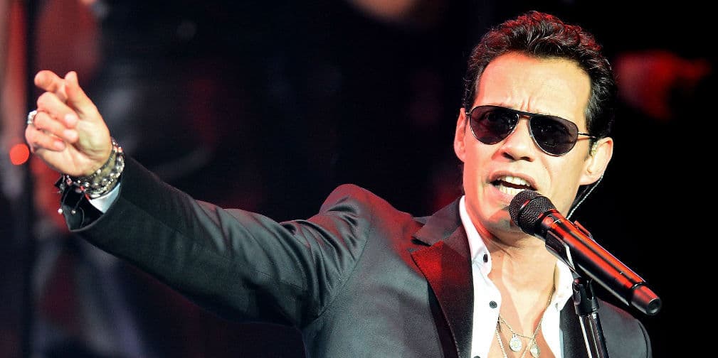 6. Marc Anthony: Declaró que padecía miedo escénico y más cuando se veía rodeado de miles de personas.
