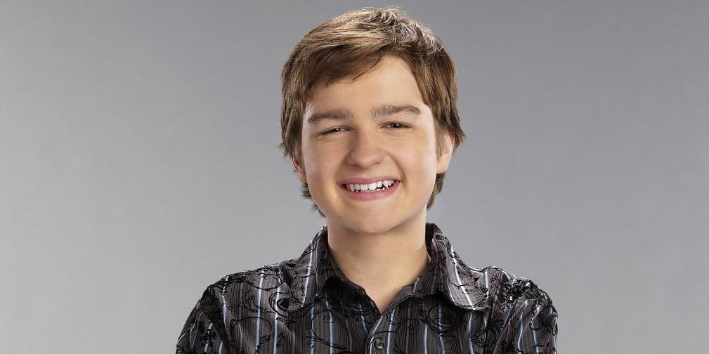5. Angus T. Jones: Conocido por Two and a Half Men estudia en la Universidad de Colorado y predica el cristianismo.