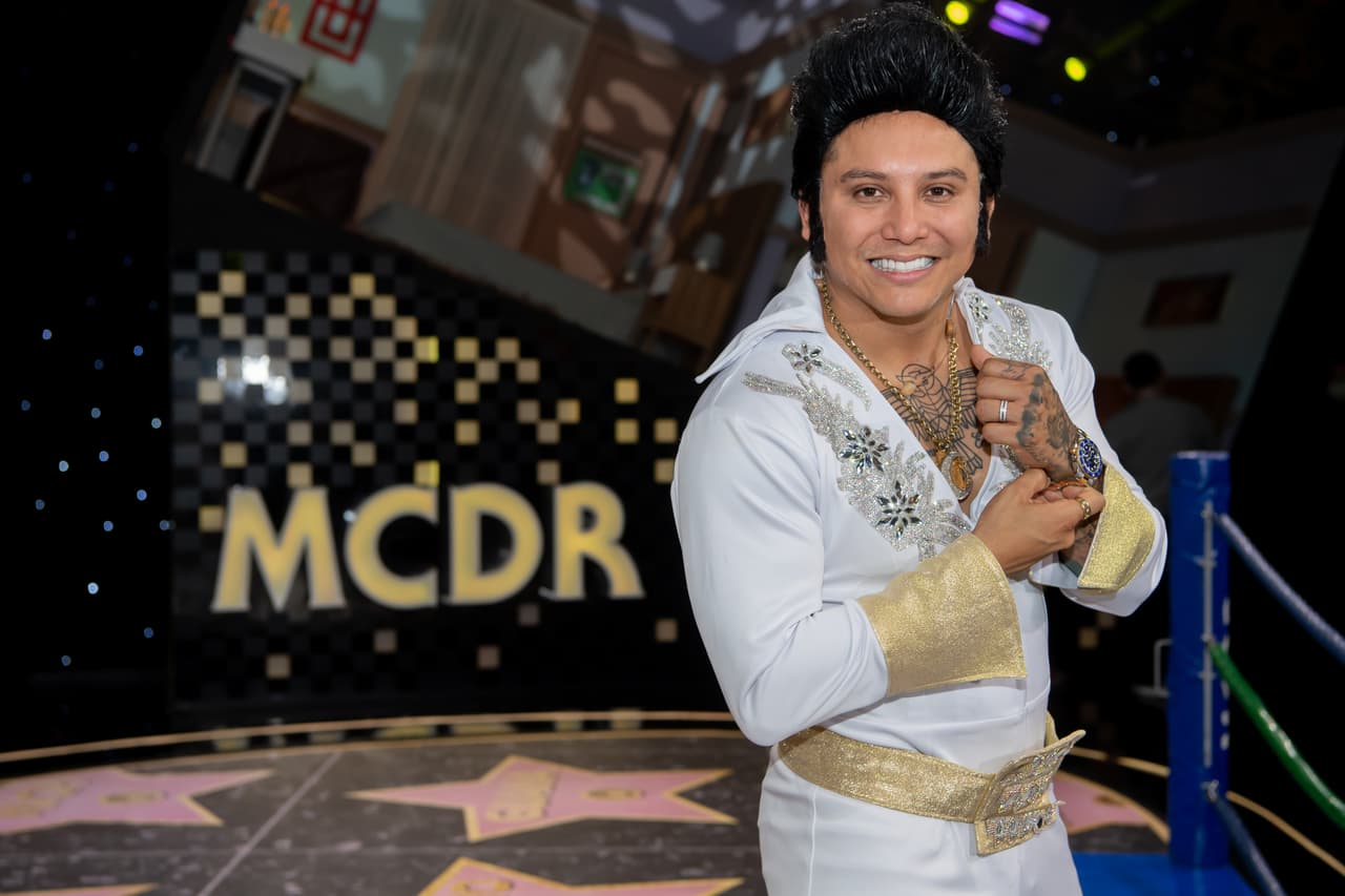 El invitado fue Edwin Luna, el cantante que le dio vida al Rey, Elvis Presley.