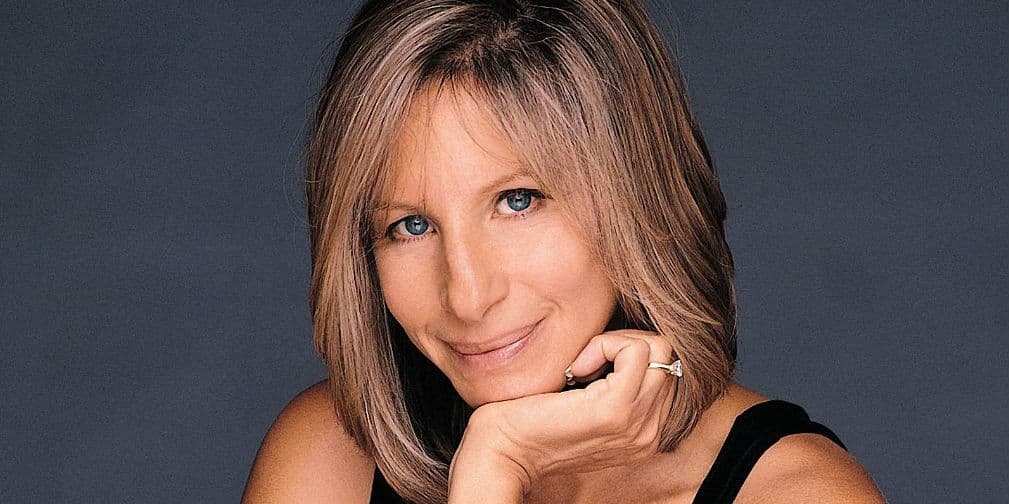 3. Barbra Streisand: Donó 11 millones de dólares para proteger el medio ambiente, investigación del SIDA y asesoría legal.