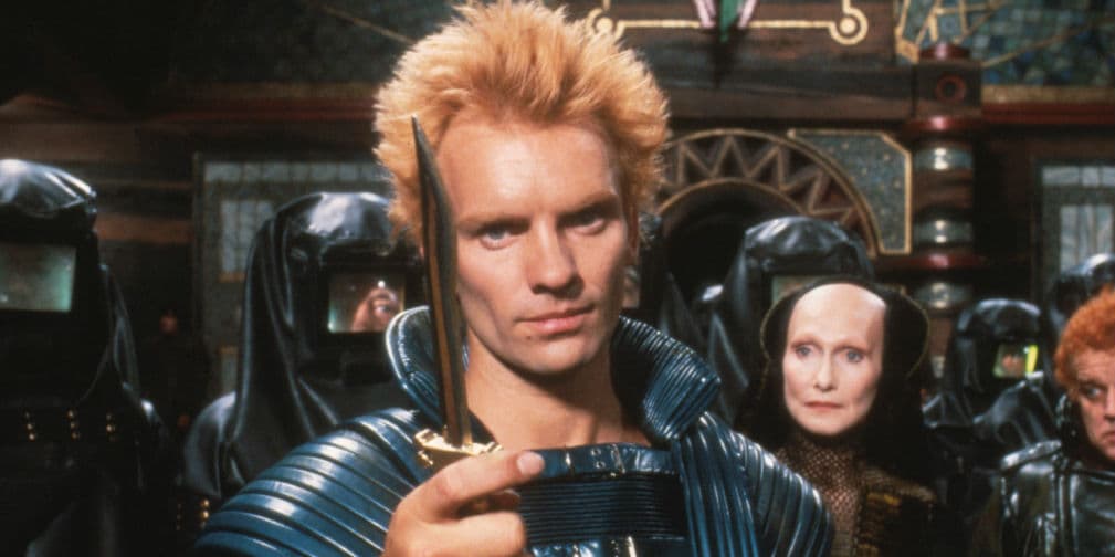 2. Sting: El ex líder de The Police actuó en Dune, cinta de 1984, donde dio vida a Feyd Rautha Harkonnen.