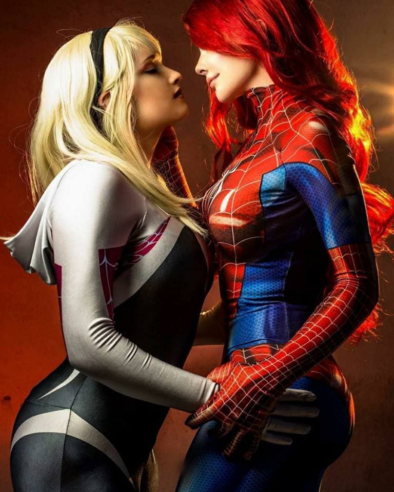 Se hace llamar Jenna Lynn, pero el mundo la conoce como Meowri. Vale la pena mirar sus atendos para convencerse de su belleza.