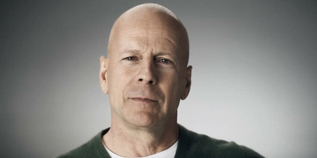 10. Bruce Willis (11 Muertes): Este héroe de acción murió en Death Becomes Her, Armageddon y Grindhouse: Planet Terror.
