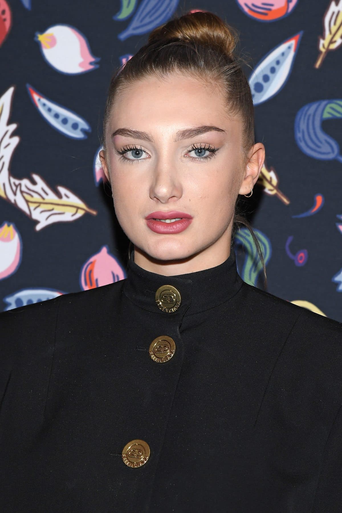 Conoce a Mathilde Pinault, la guapa hijastra de Salma Hayek