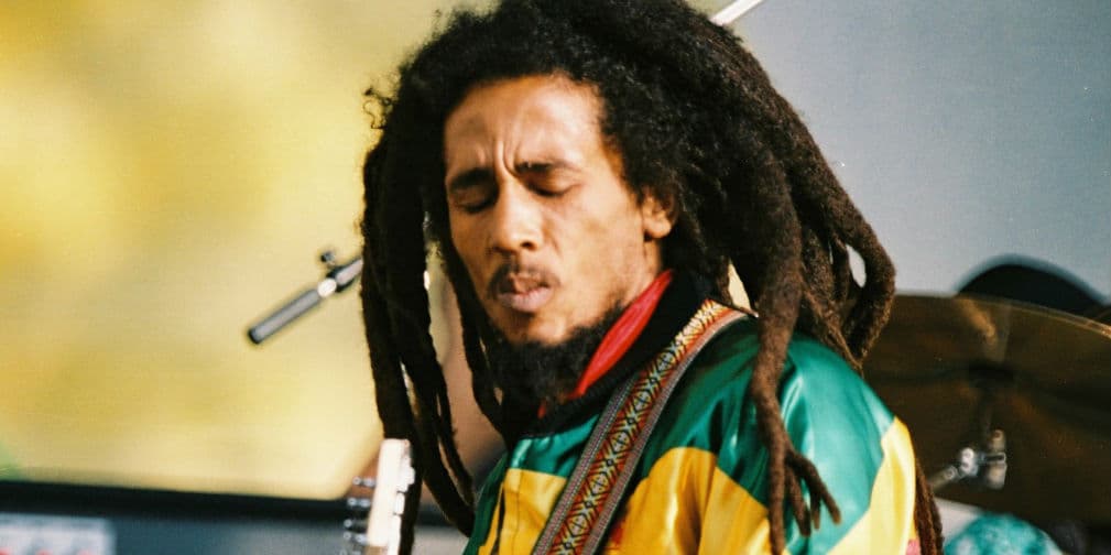 2. Bob Marley: El músico aseguraba que las hierbas son buenas para todo y que fumarlas te revela de ti mismo.