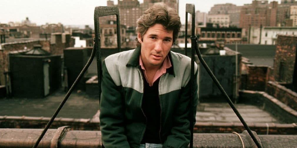 Richard Gere: En American Gigolo hizo que descubriéramos a Giorgio Armani en los 80s.