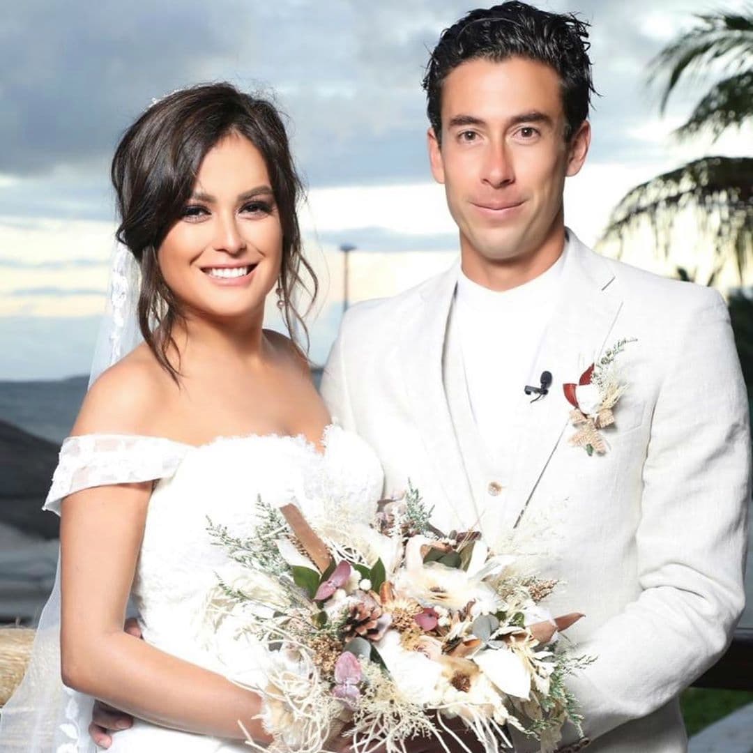 Prácticamente todo el equipo de futbol del América estuvo presente en la ceremonia, además de empresarios y otros famosos.
<br>