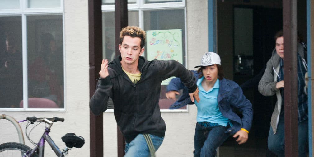 Al igual que Goosebumps, cada episodio cuenta con un elenco diferente en una situación de miedo.