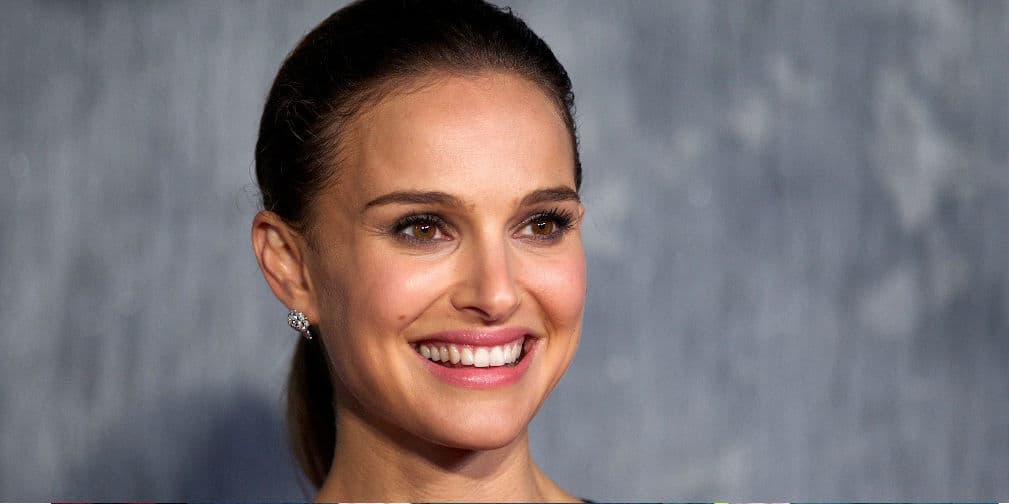 10. Natalie Portman: La actriz falleció supuestamente al despeñarse por un acantilado en Nueva Zelanda.