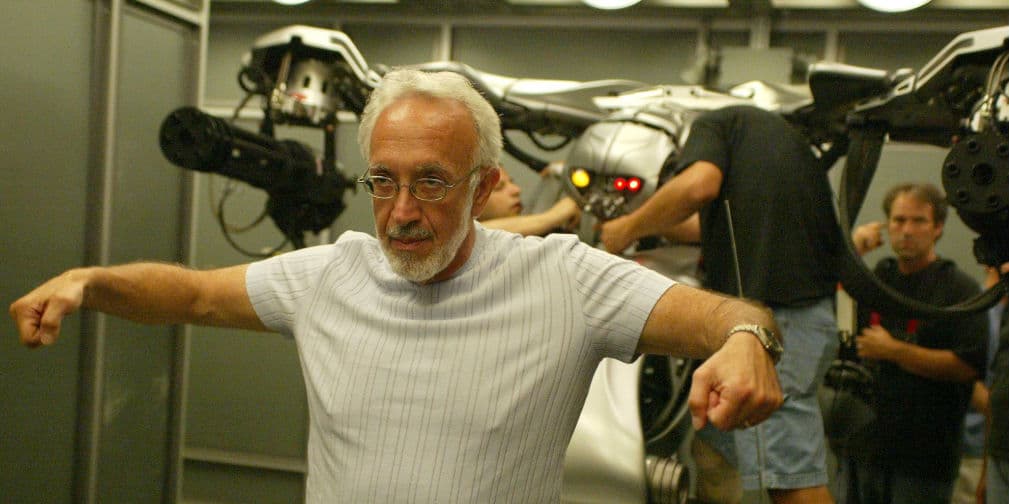 Winston también diseñó los efectos especiales de Terminator III: La Rebelión de las Máquinas.