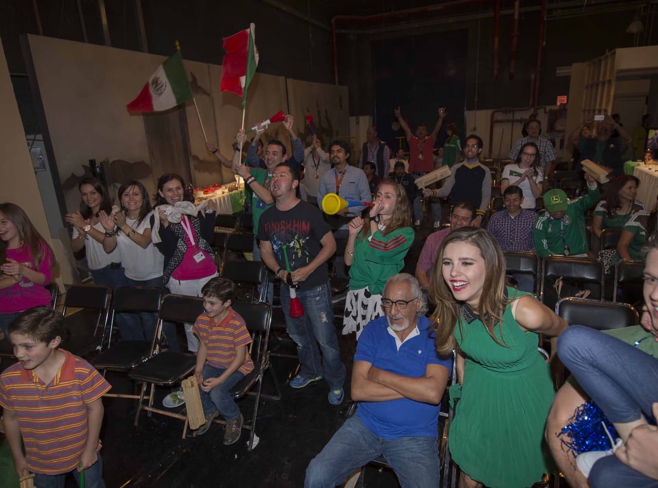 Los foros de Televisa San Angel se impregnaron de pasión Mundialista