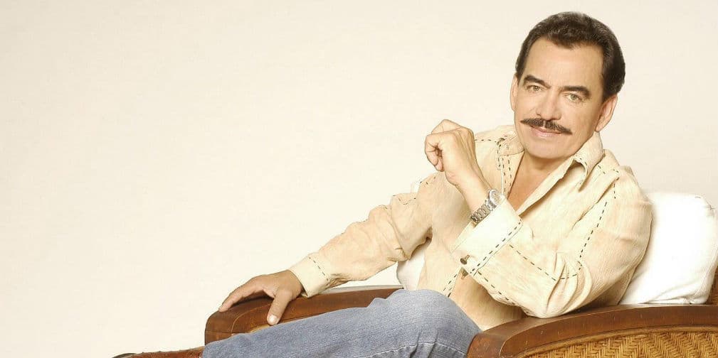 5. Joan Sebastian: Una de las máximas figuras de la música popular sucumbió ante el cáncer.