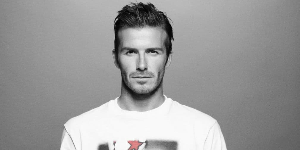 2. David Beckham: Reveló que pasa horas acomodando los muebles de su casa y ordenando su ropa por colores.