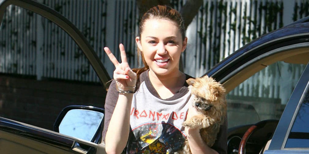 11. Miley Cyrus: La polémica cantante nos muestra su lado más dulce y divertido sin maquillaje.