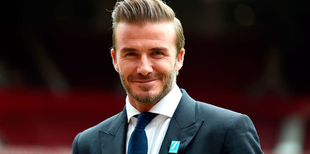 David Beckham se tatúa por una buena causa