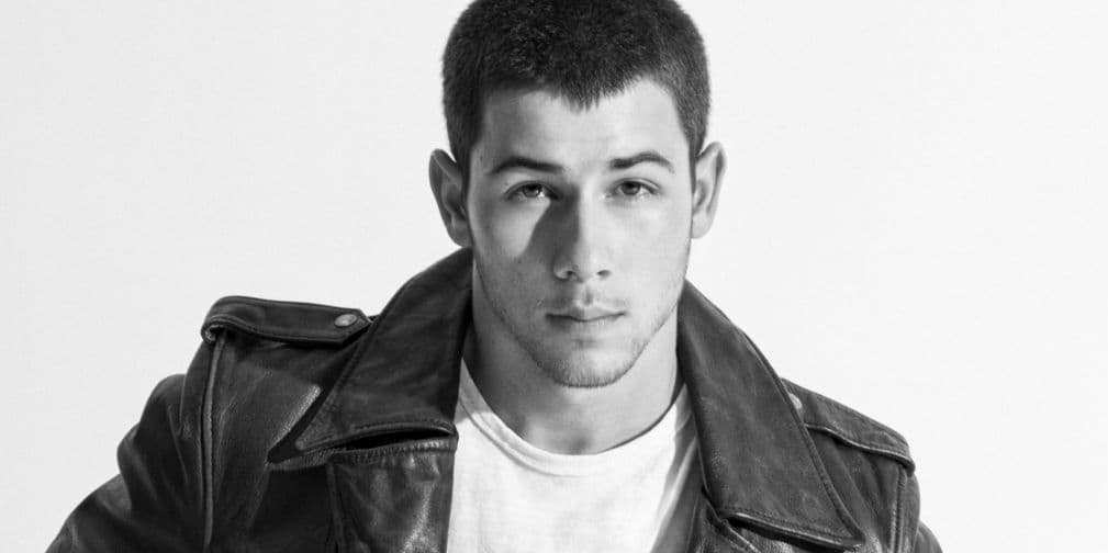 15. Nick Jonas: Mucho odio en el mundo. Muchas vidas inocentes se perdieron anoche en Orlando.