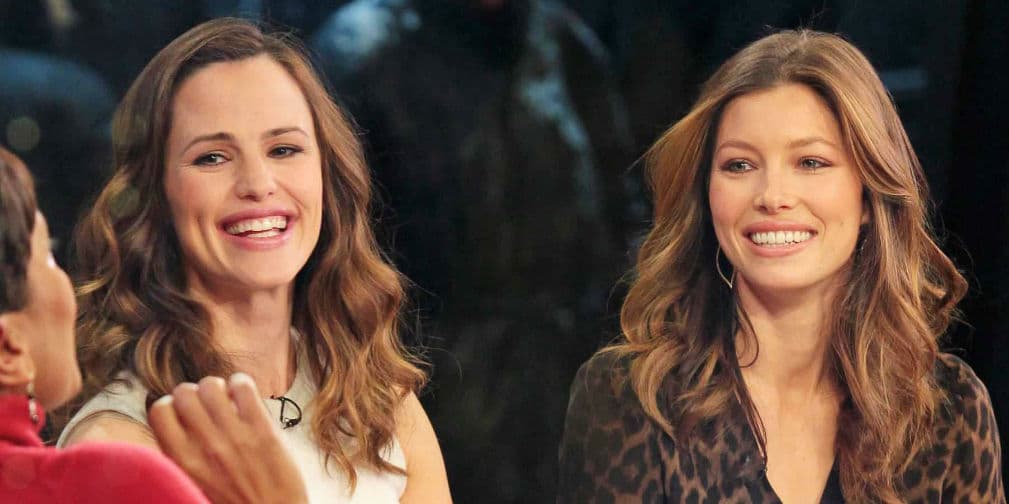 5. Jennifer Garner y Jessica Biel: Estas actrices son tan amigas que incluso se apoyan en eventos públicos a favor de las mujeres.