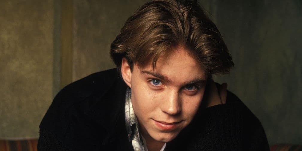 8. Jonathan Brandis (1976, 2003): Protagonista de ESO y La Historia Sin Fin 2, se suicidó ahorcándose a los 27 años.
