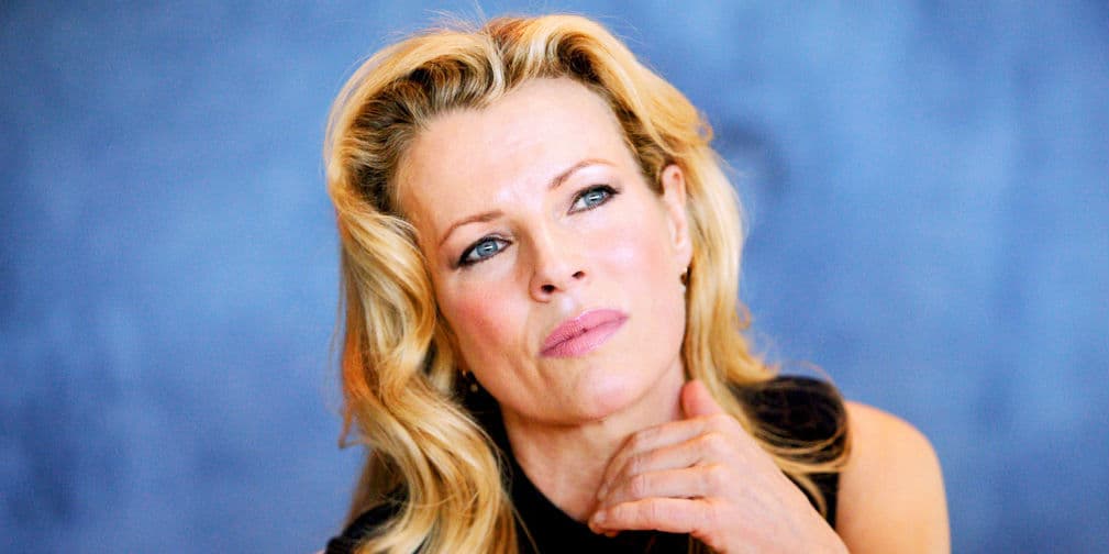 4. Kim Basinger: La ganadora del Óscar perdió una demanda y tuvo que vender su casa y pagar 8 millones más.