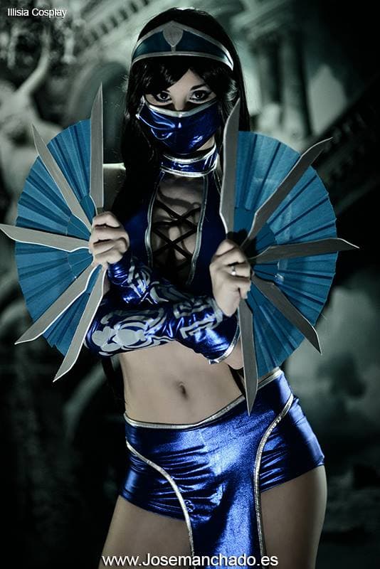 Illisia Windrunner, cosplayer española, ha entregado grandes atuendos. Su especialidad, se nota, son los juegos de Blizzard. Y luce hermosa, sin duda.