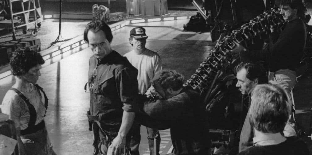 Entre sus creaciones se encuentran Terminator, Parque Jurásico, Alien, Depredador, y Edward Scissorhands.