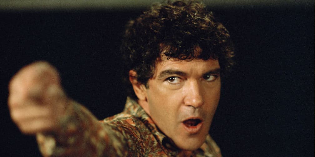 Antonio Banderas se mete en la piel del Gato con Botas, ¡se vuelve el personaje!