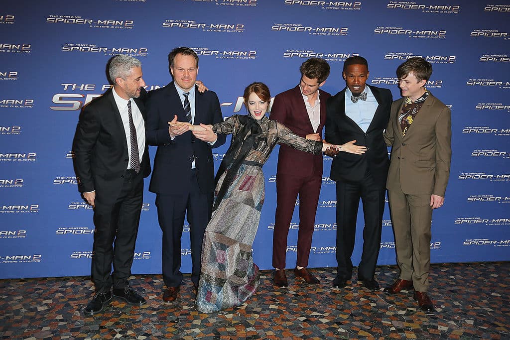 En esta foto ella sobresale de todo el elenco, acá presentaban la película en Roma.
