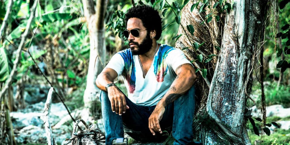 Lenny ganó el premio Grammy al Best Male Rock Vocal Performance, cuatro años seguidos, de 1999 a 2002.