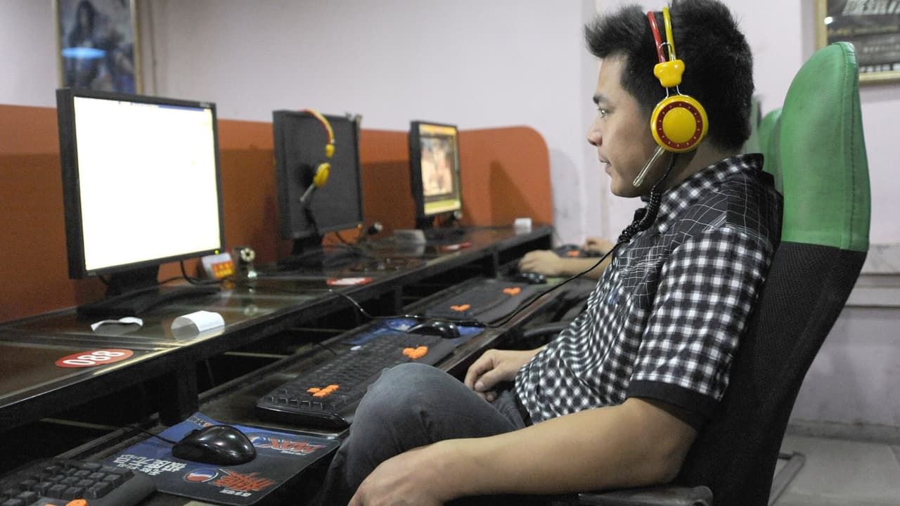Joven murió por jugar videojuegos en exceso
