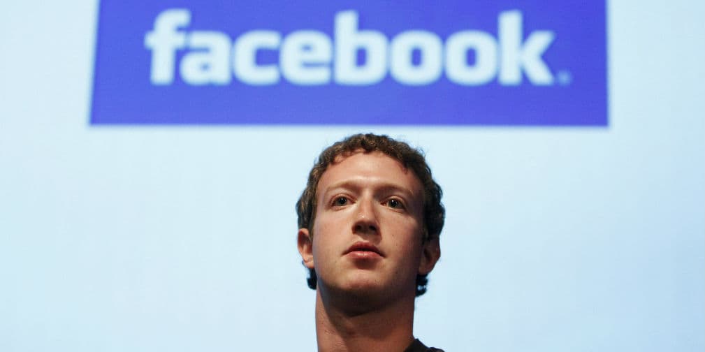 11. Mark Zuckerberg: Dejo la escuela y fundo uno de los mayores sitios de redes sociales en el mundo, Facebook.