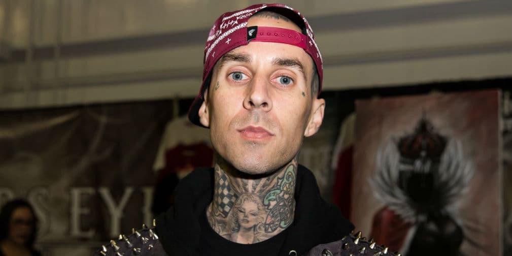 9. Travis Barker: En 2008, el avión donde viajaba el baterista de Blink 182 se estrelló, tras un fallo en la presión de los neumáticos.