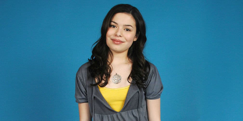 10. Miranda Cosgrove: La actriz de iCarly continúa con sus estudios de actuación en la Universidad del Sur de California.
