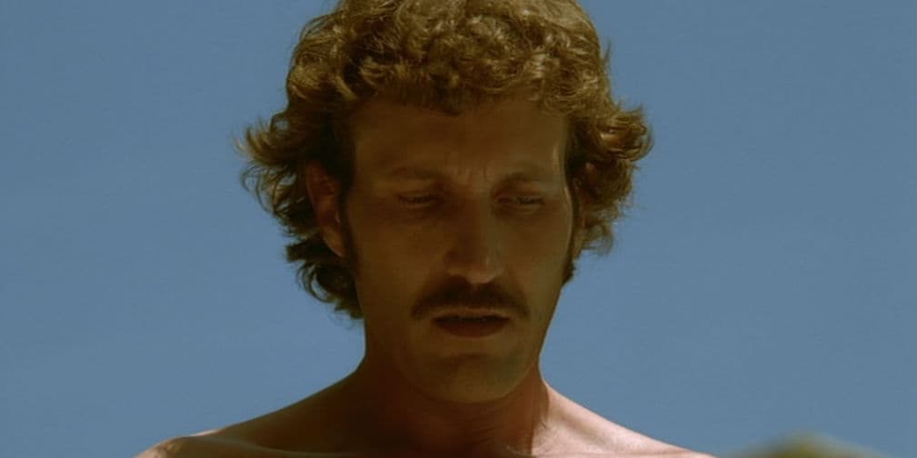 9. John C. Holmes: El actor pornográfico más famoso, filmó 2200 cintas, fue diagnosticado con VIH en 1986.