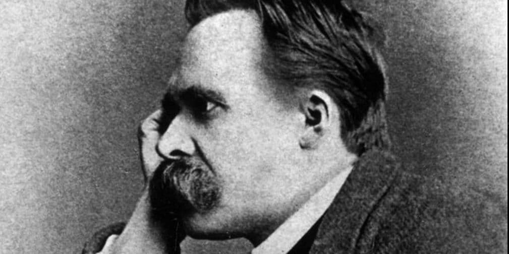 El sexo es una trampa de la naturaleza para no extinguirse. Friedrich Nietzsche